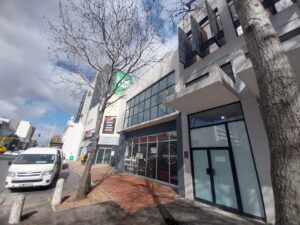 377 m² Office to Rent Claremont