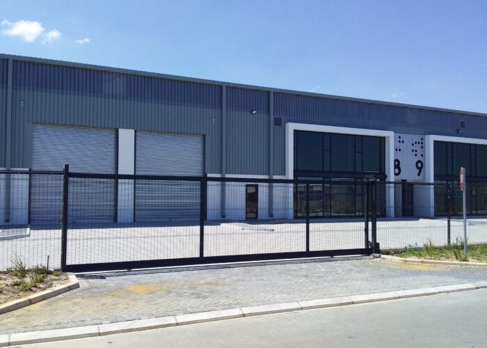 715 m² Warehouse to Rent Stikland