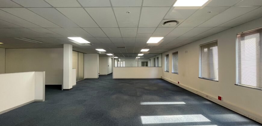 342 m² Office to Rent Century City