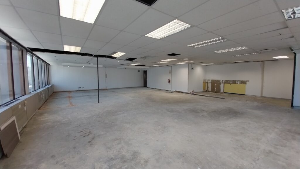 Office to Rent 2 Long Street