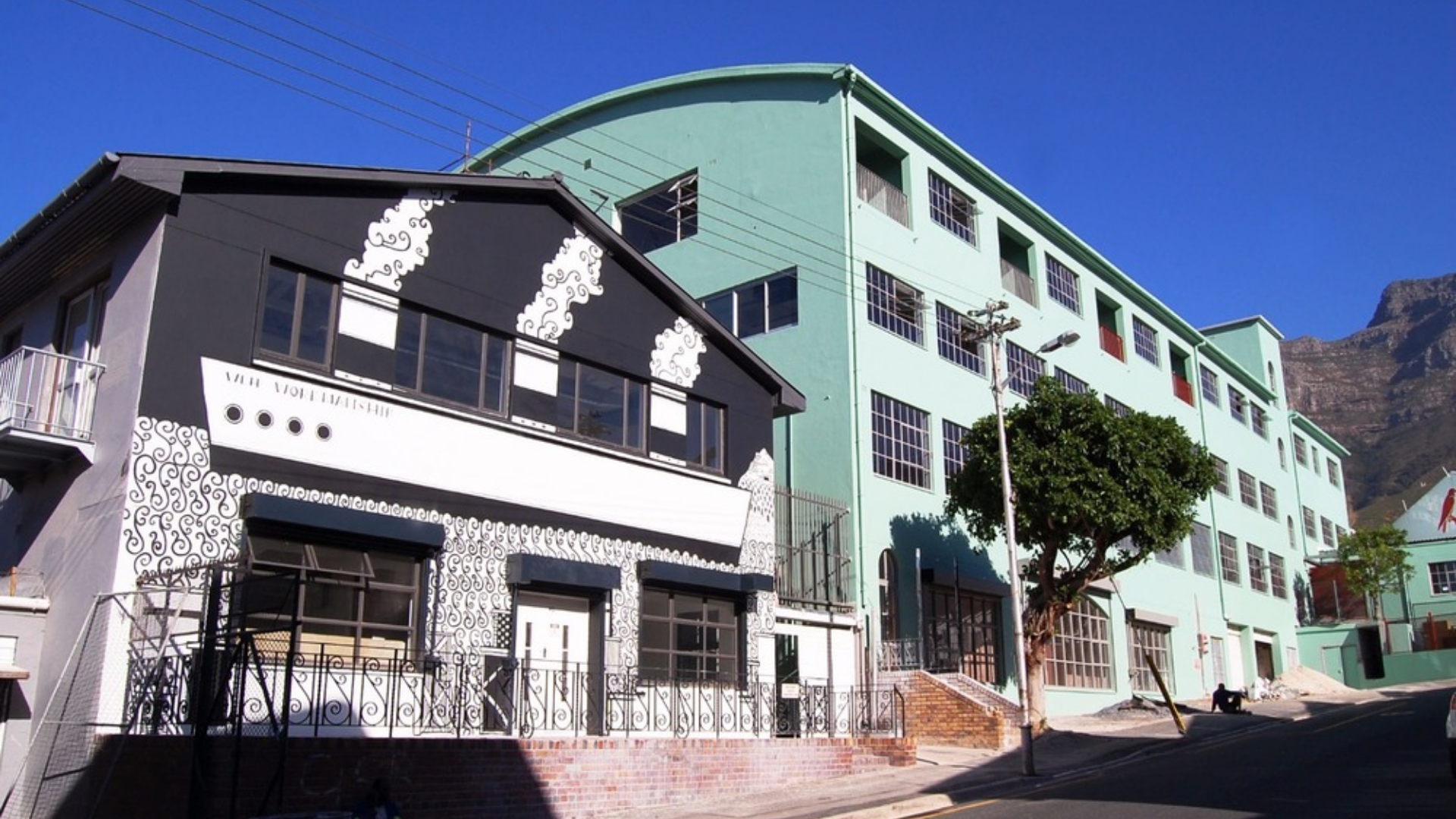 230 m² Office to Rent Woodstock