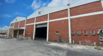 1,226 m² Warehouse to Rent Epping