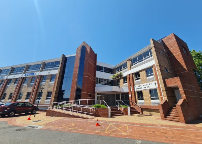 971 m² Office to Rent Tygervalley Office Park