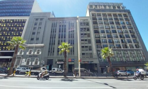 343 m² Office to Rent SALGA House