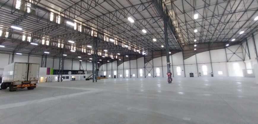 5,846 m² Warehouse to Rent Airport Industria