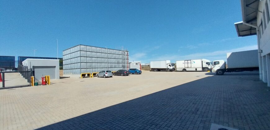 5,846 m² Warehouse to Rent Airport Industria