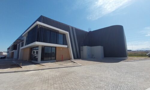 565 m² Warehouse to Rent Stikland