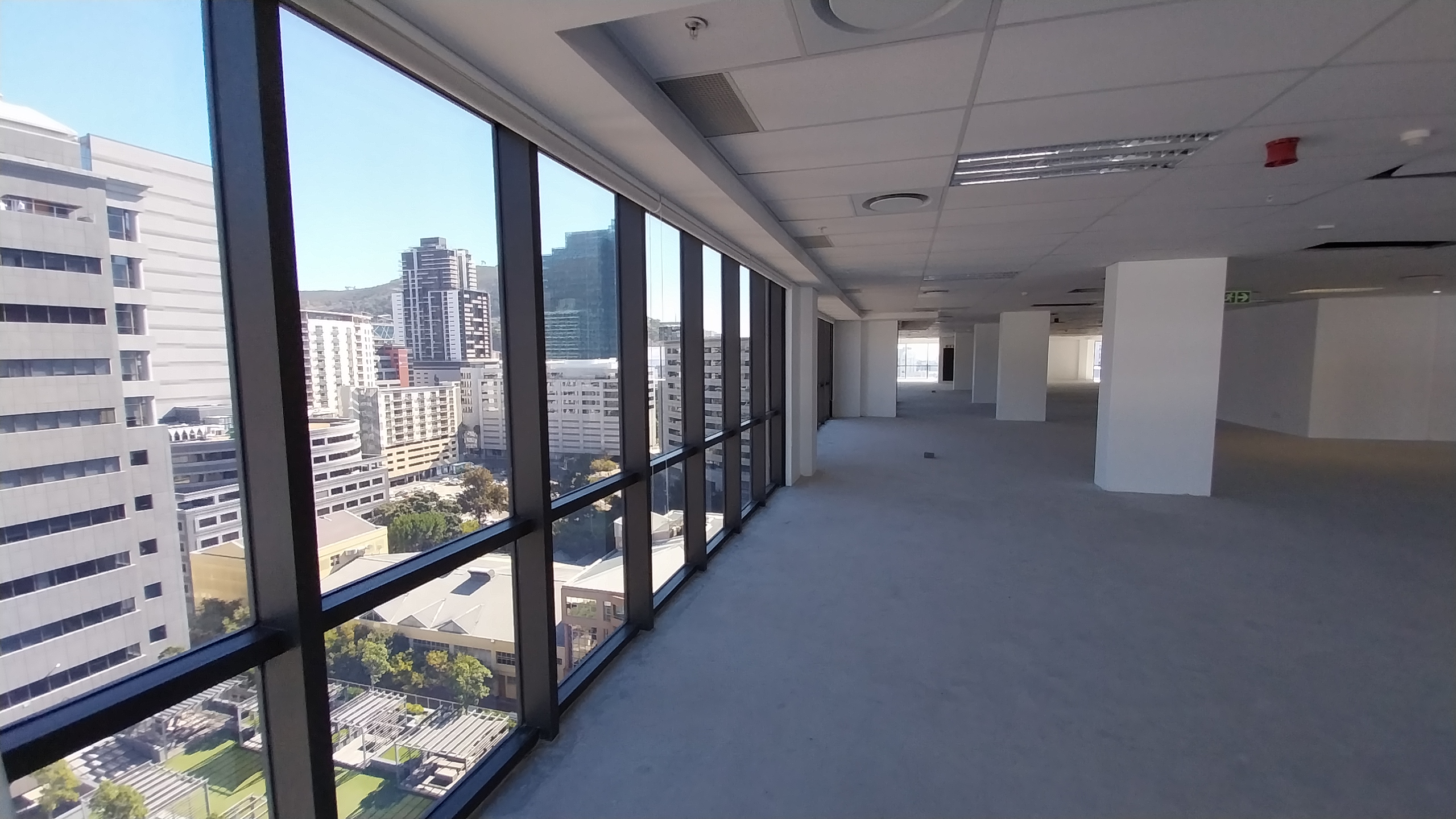 Roggebaai Place