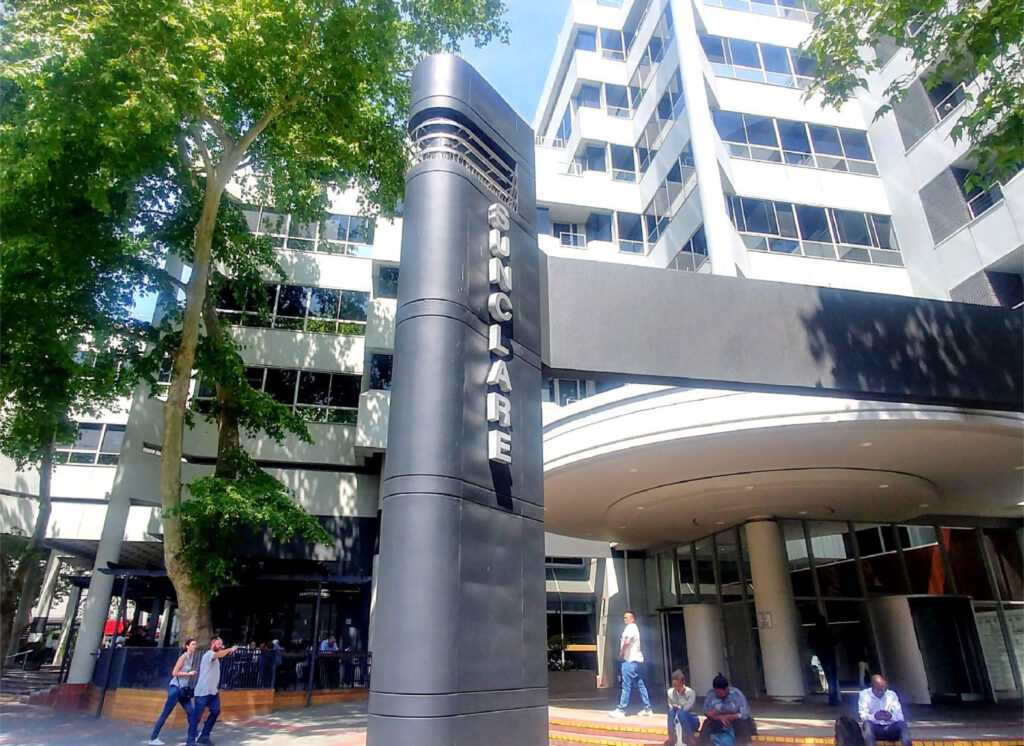 A Grade offices to Let Claremont - Sunclare Building