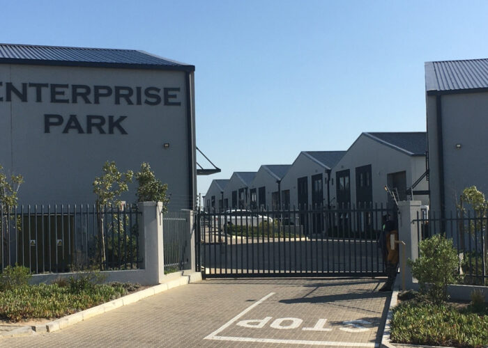 359 m² Warehouse to Rent Rivergate