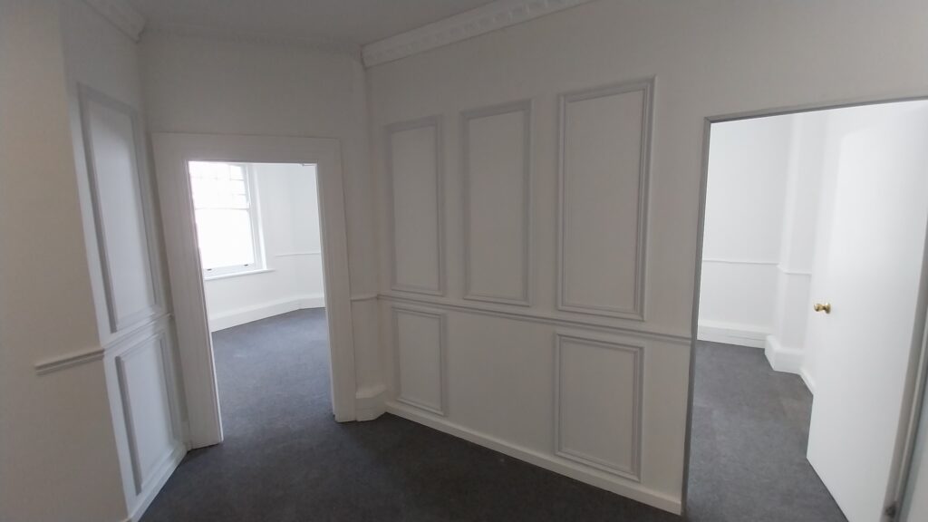 72 - 72 Long Street
