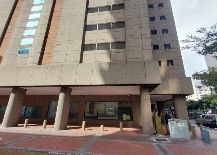 416 m² Retail Space to Rent Cape Town CBD