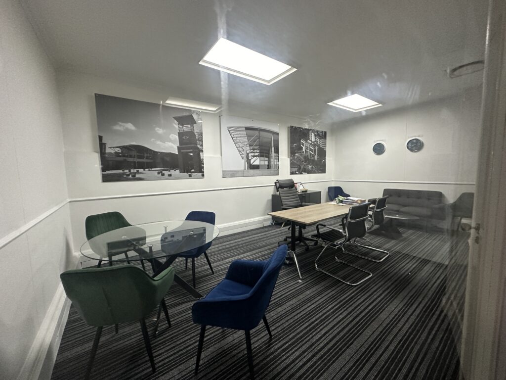 Office to Rent Winchester House, 74 Long Street