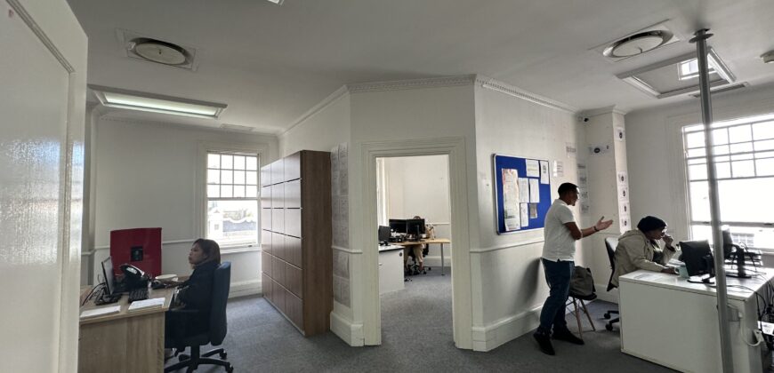 174 m² Office to Rent Cape Town CBD