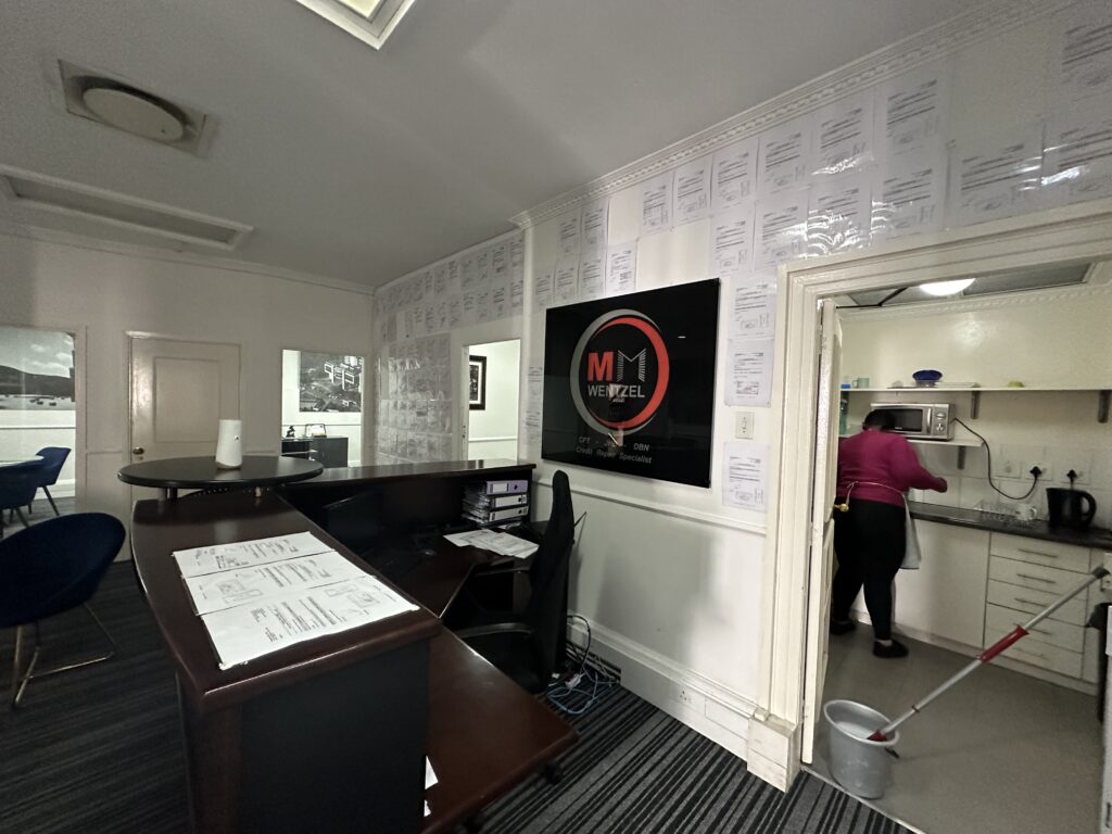 Office to Rent Winchester House, 74 Long Street