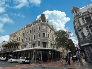 269 m² Office to Rent 74 Long Street