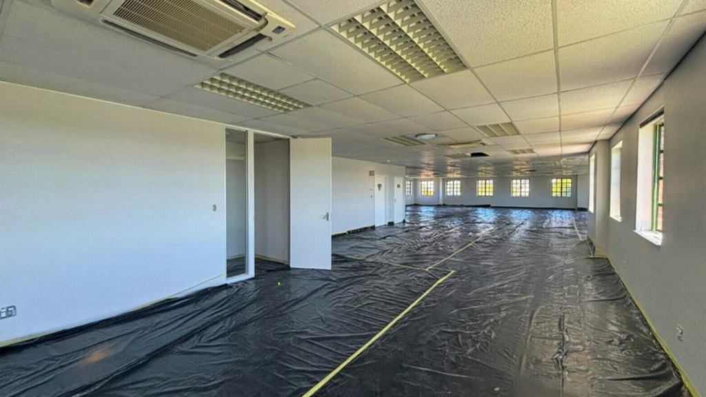 362 m² Office to Rent Brookside Office Park