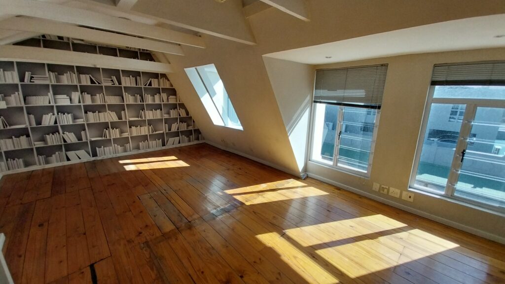232 m² Office to Let Cape Town CBD - Image 6