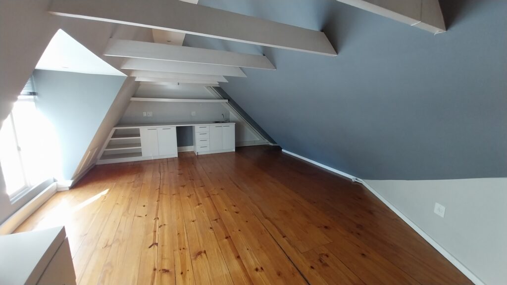 232 m² Office to Let Cape Town CBD - Image 8