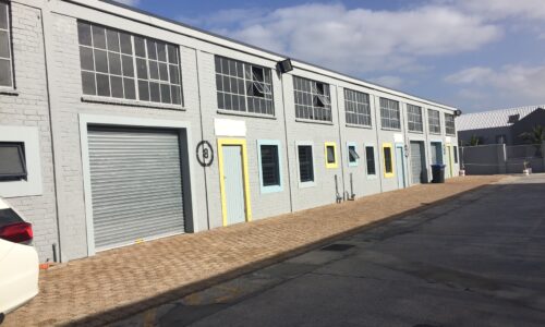 356 m² Warehouse to Rent Maitland