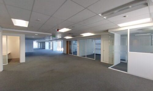 2,051 m² Office to Rent Roggebaai Place