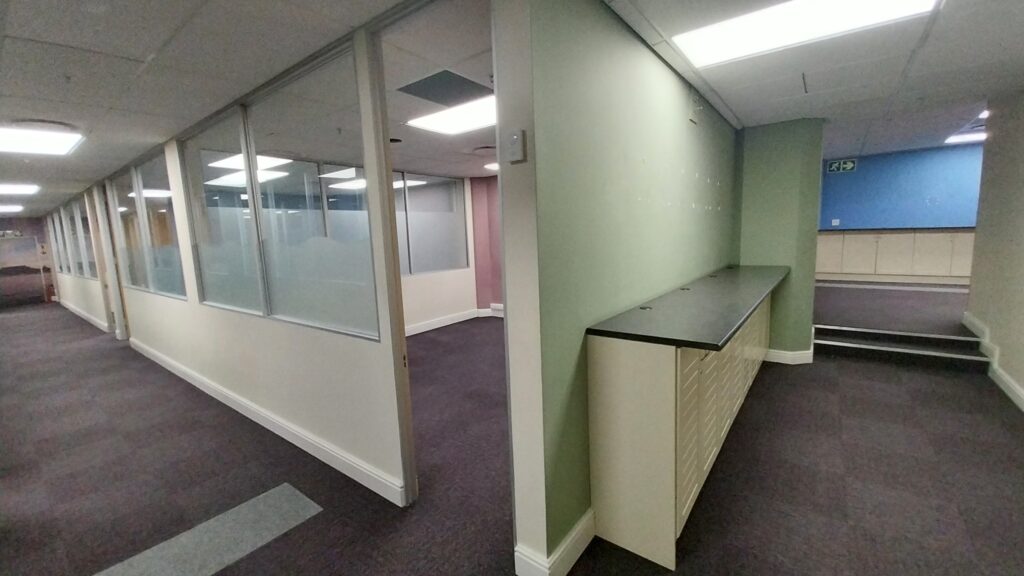 Office to Rent 5 St Georges Mall