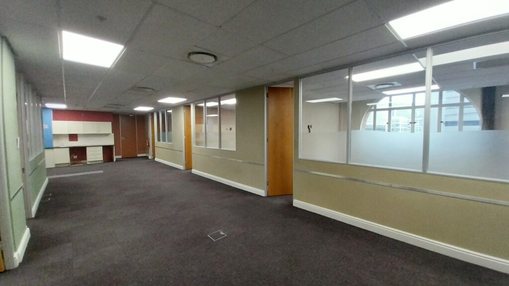 Office to Rent 5 St Georges Mall