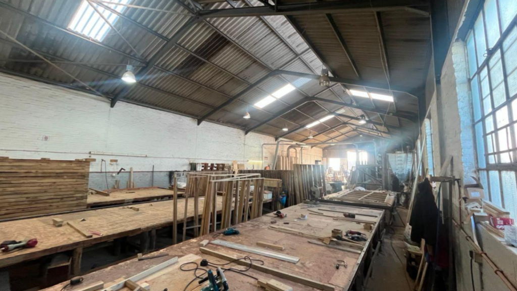 Warehouse to Rent Stikland - 12 Farad Street
