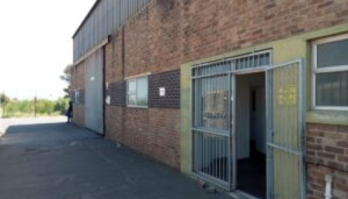 Warehouse - Golf Air Park
