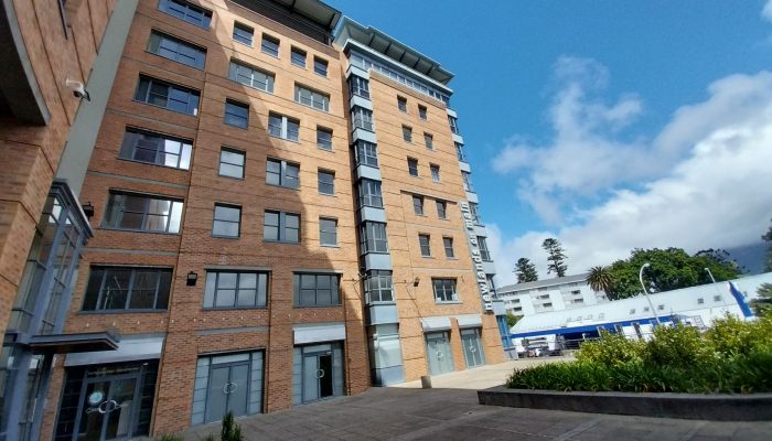 Newlands on Main - Office to Let