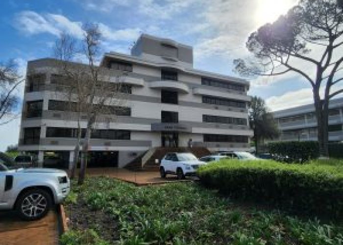 Office to Rent Pinelands - Golf Park
