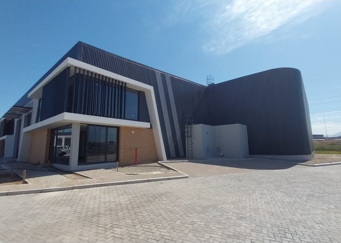 Winelands Close