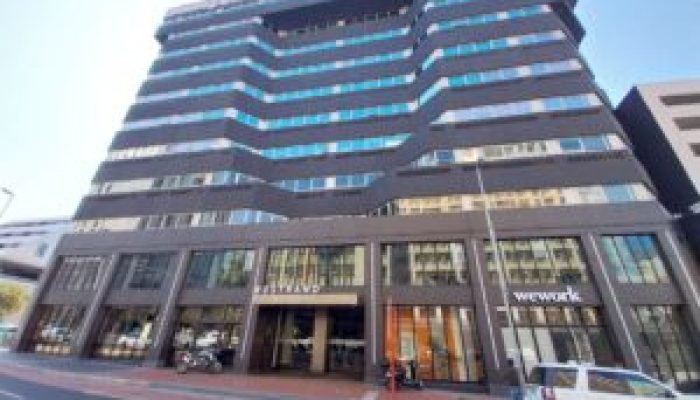 80 Strand Street