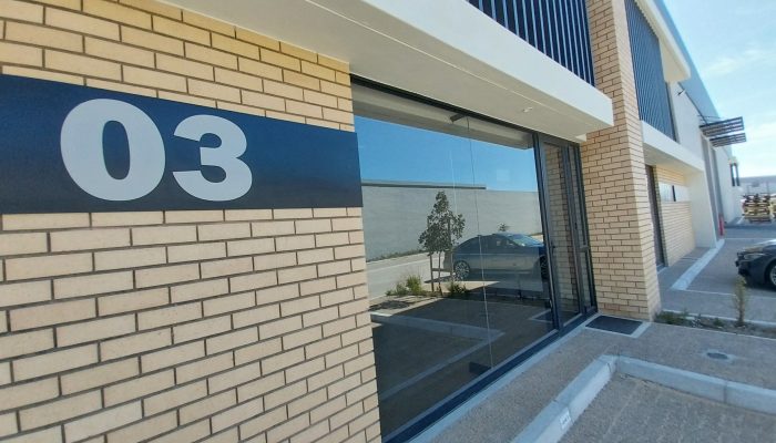 Warehouse to Rent in Stikland